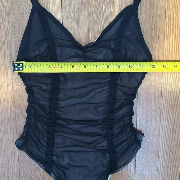 NWT Out from Under fully lined sheer / mesh ruched V neck bodysuit - Picture 14 of 16